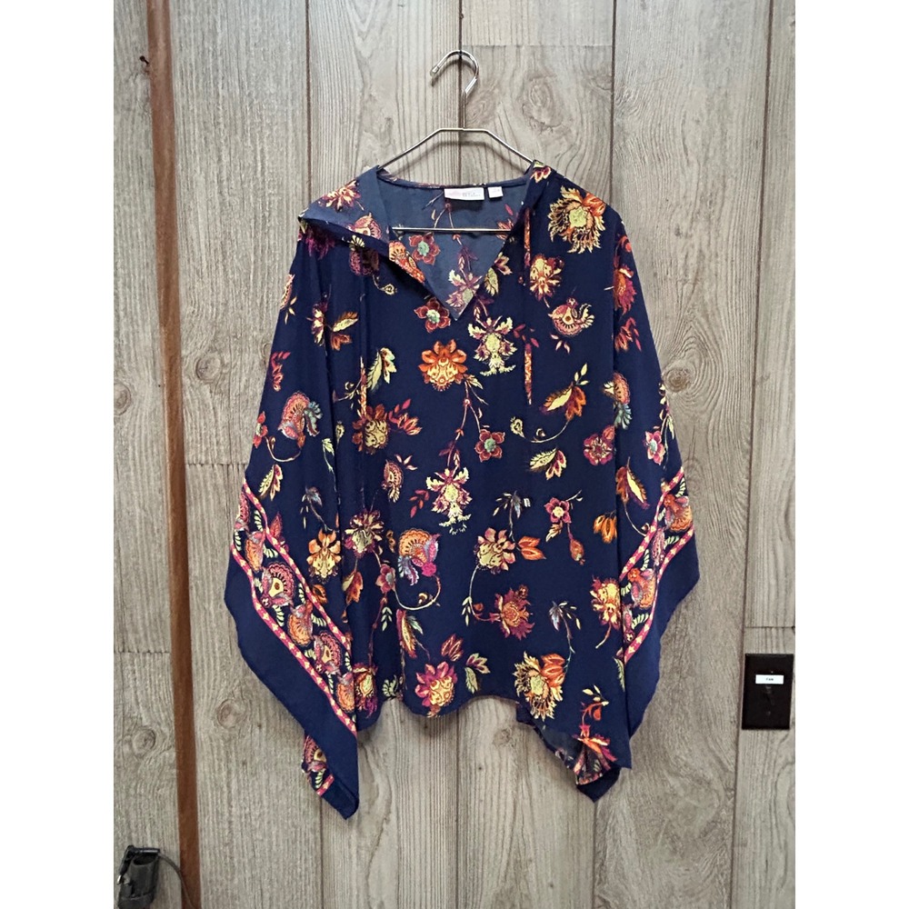 Belle by Kim Gravel Women XL Navy Floral Hooded Poncho Top Boho Kimono V-Neck
